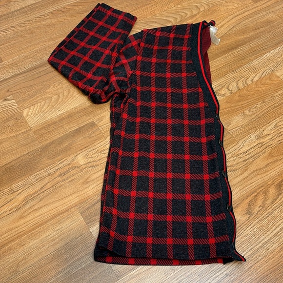 Vintage 1980’s Fire Island, long sleeve red/gray checkered knit sweater. Size L. - Picture 6 of 17